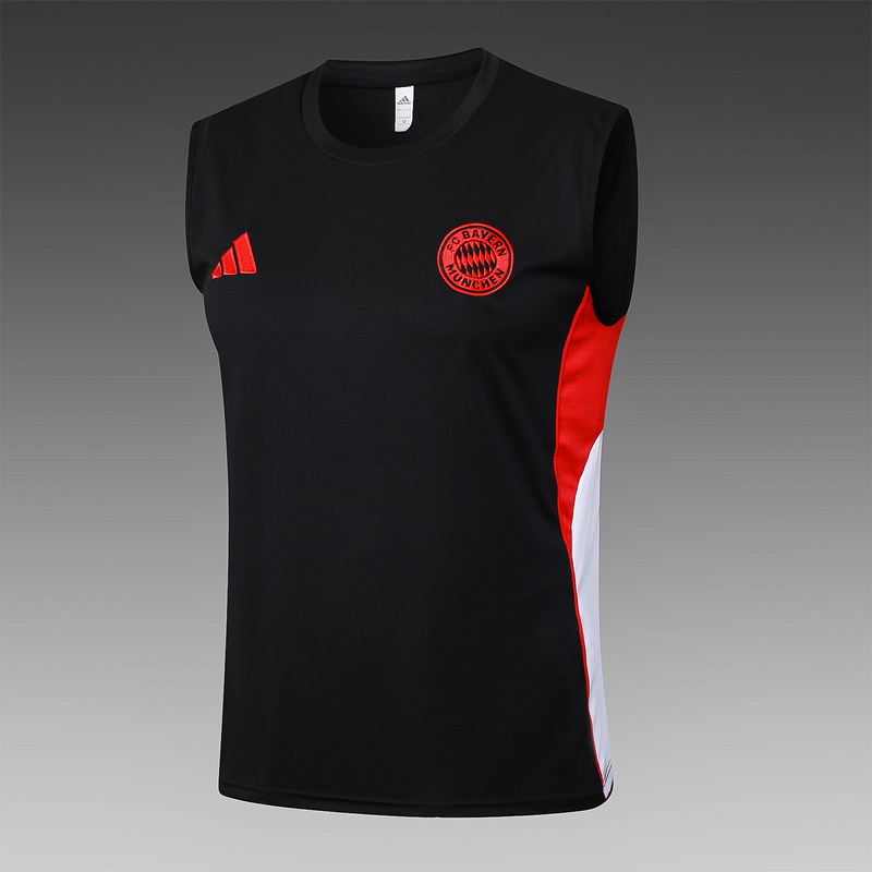 2025/26 Bayern Munich Black Training Set Shirt and Shorts