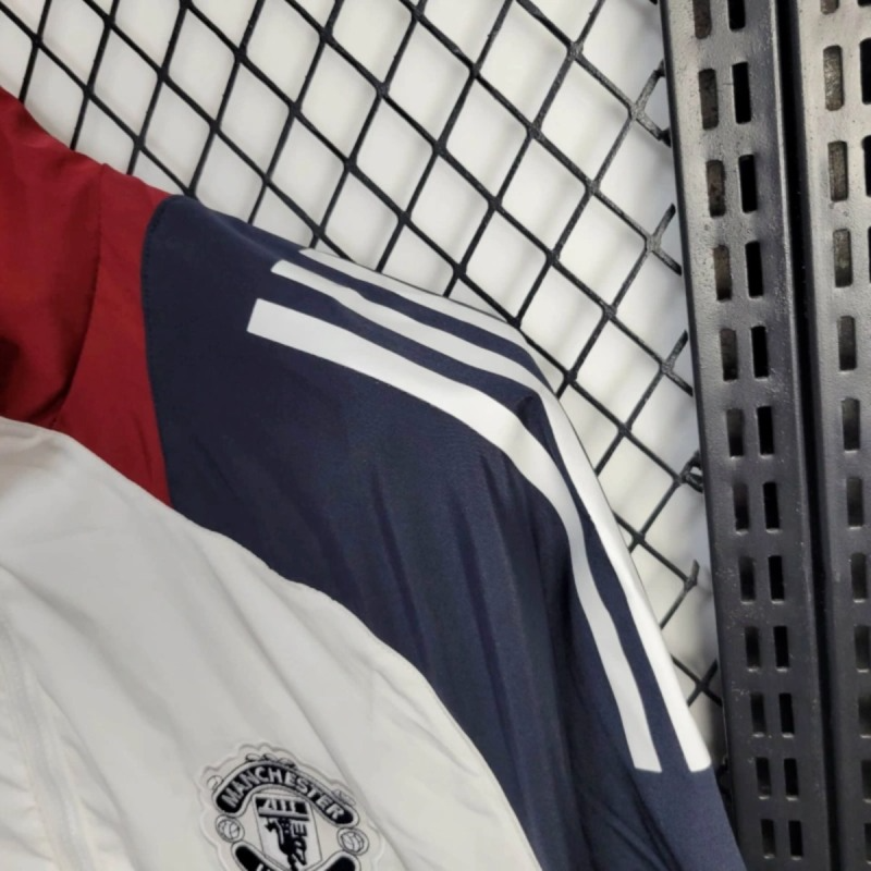 2025 Manchester United White Windbreaker Sport Unifom jersey Sport Unifom