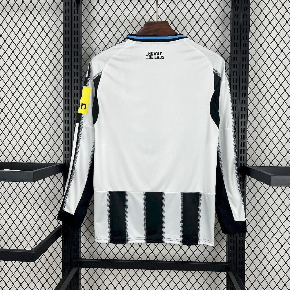 2025/26 Newcastle United Home jersey Fan version