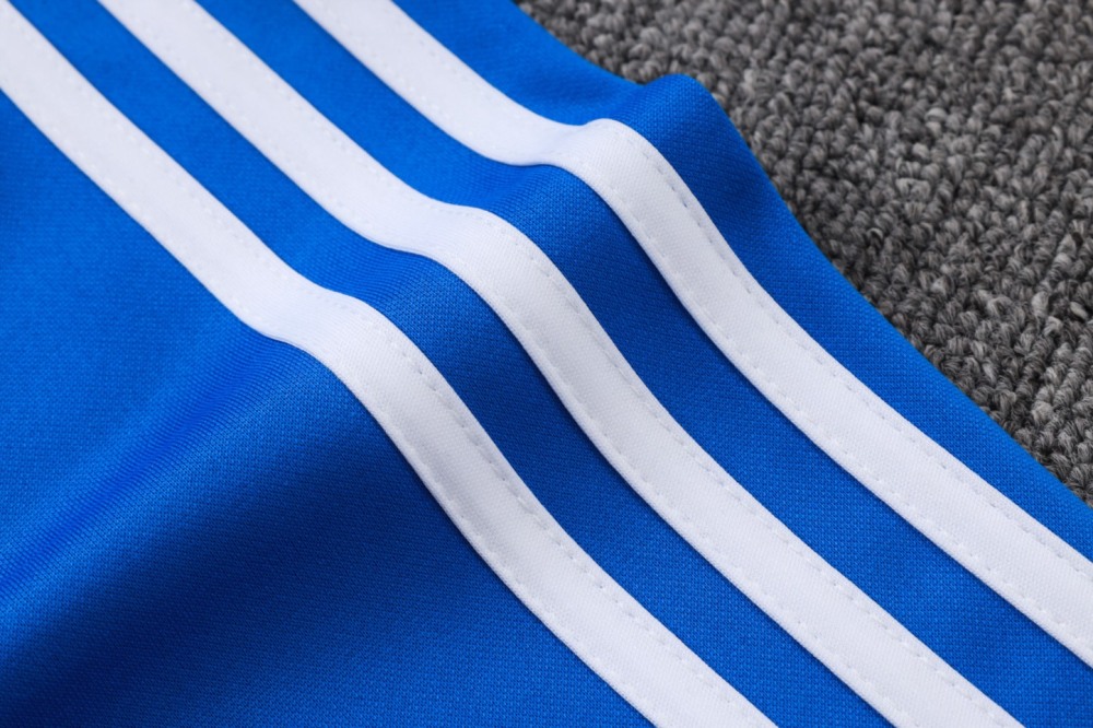 202526 Manchester United Bright Blue Long-sleeved half-pull training kit Football team kit