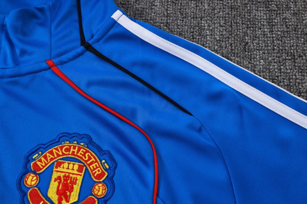 202526 Manchester United Bright Blue Long-sleeved half-pull training kit Football team kit
