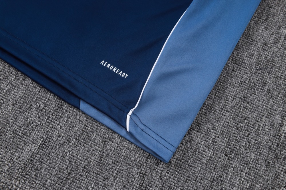 202526 Riyadh royal blue Long-sleeved half-pull training kit Football team kit