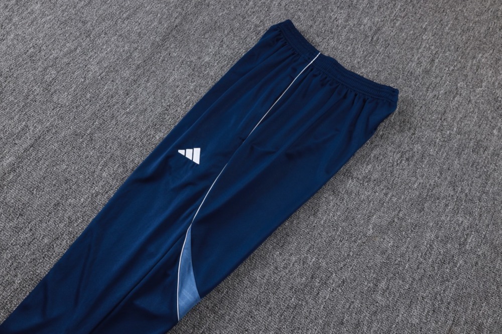 202526 Riyadh royal blue Long-sleeved half-pull training kit Football team kit