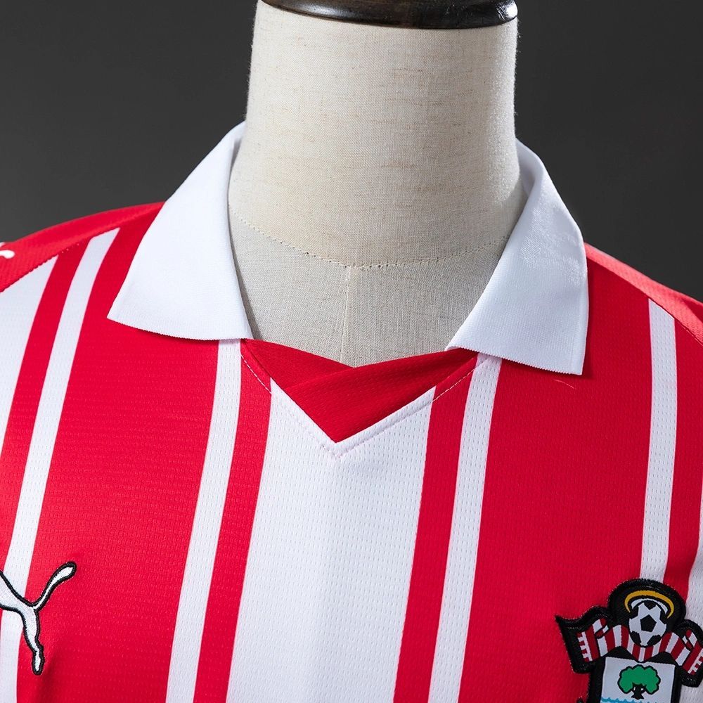 2025/26 Southampton Home jersey Fan Version