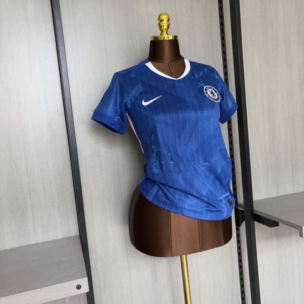 2025/26 Chelsea Home Women's Jersey Fan Version