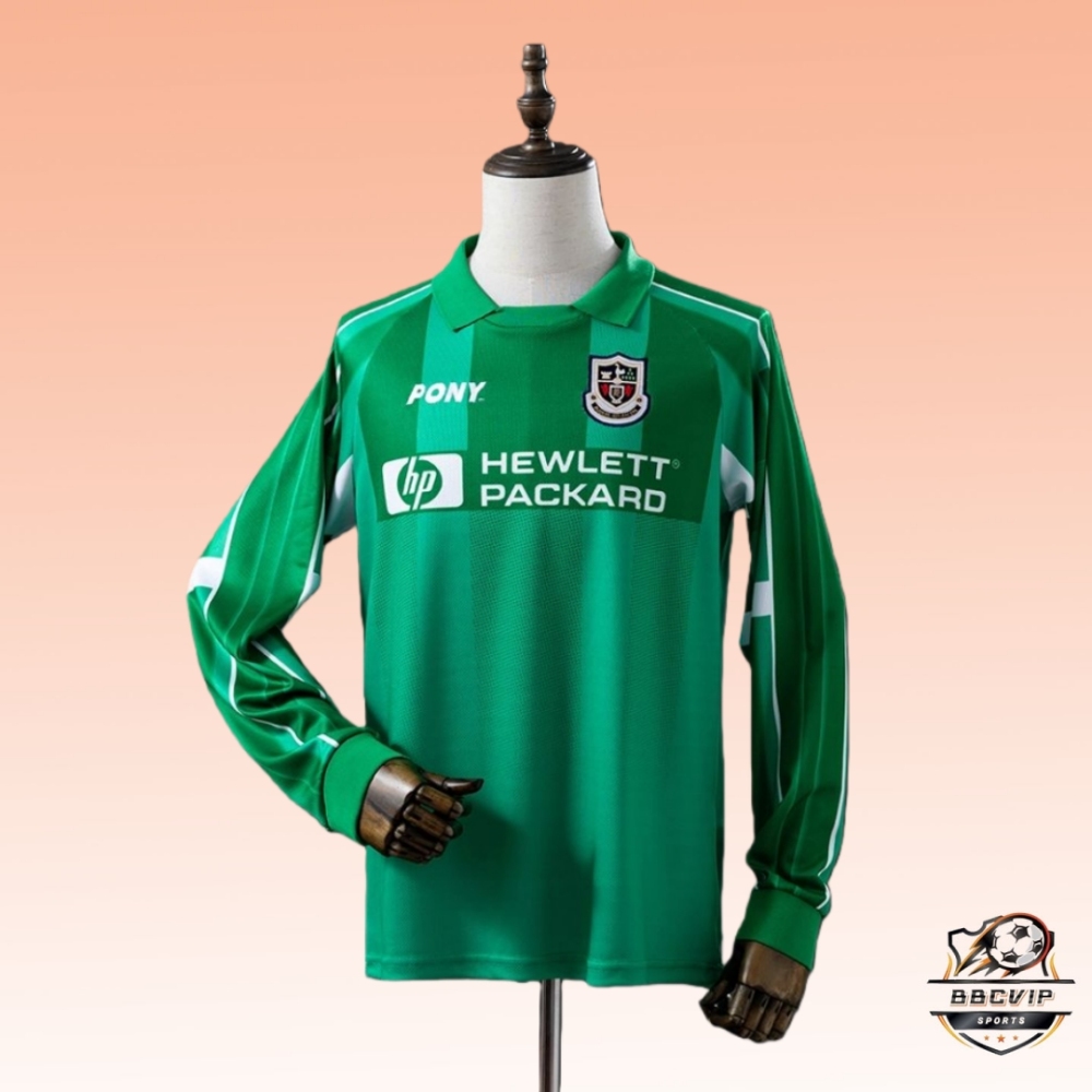 Retro Tottenham 1997/99 goalkeeper jersey Fan Version