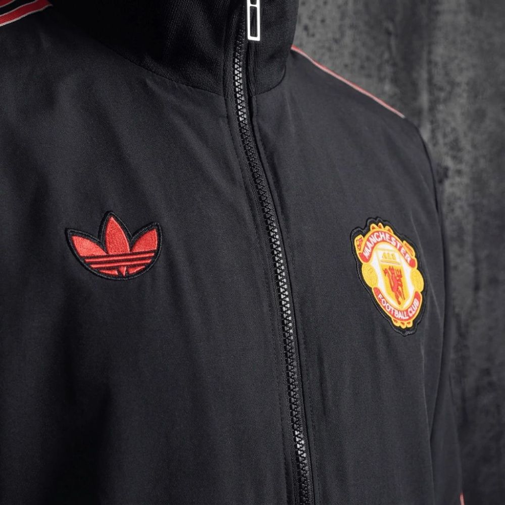 2026 Manchester United Black Windbreaker Sport Unifom