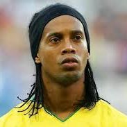 #10 Ronaldinho