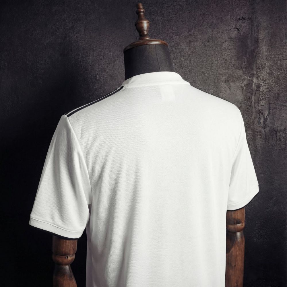 Retro Real Madrid 2018/19 Home jersey Fan Version