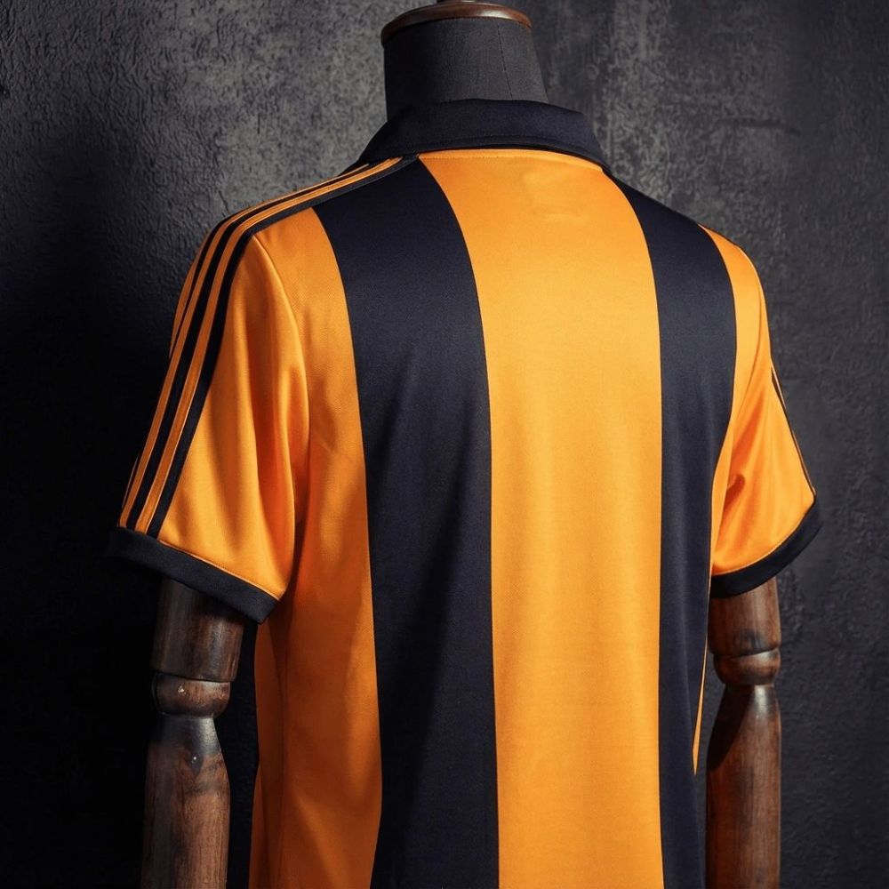 Retro Hull City 1981/82 Home jersey Fan Version