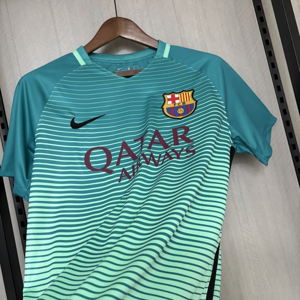 Retro Barcelona 16/17 Third jersey Fan Version