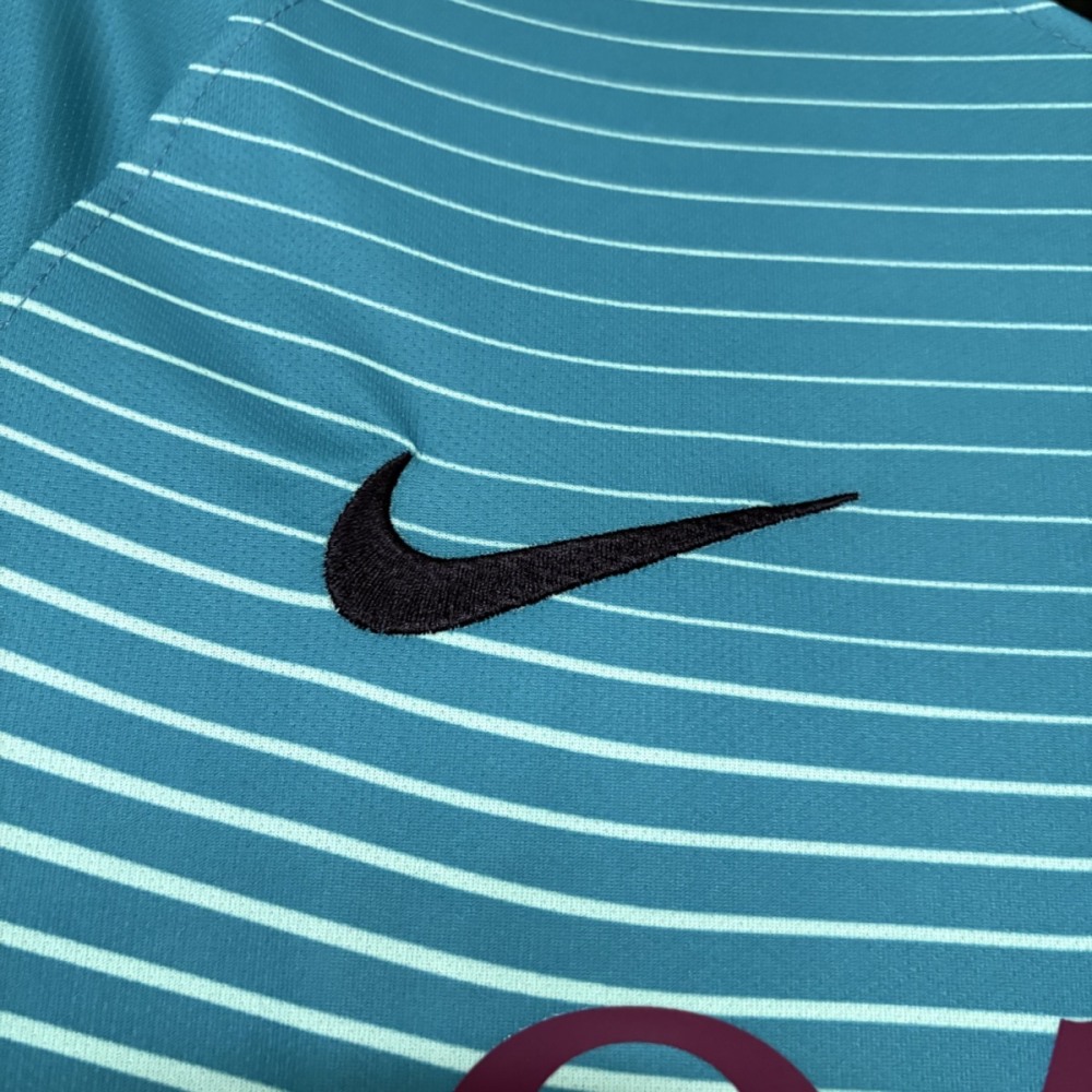 Retro Barcelona 16/17 Third jersey Fan Version