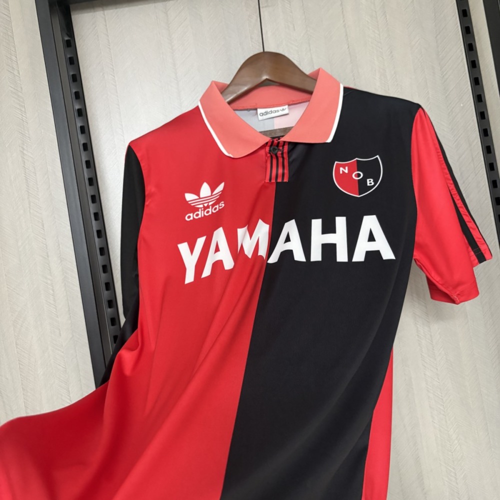 Retro Club Atlético Newell's Old Boys 1994/95 Home Jersey Fan Version