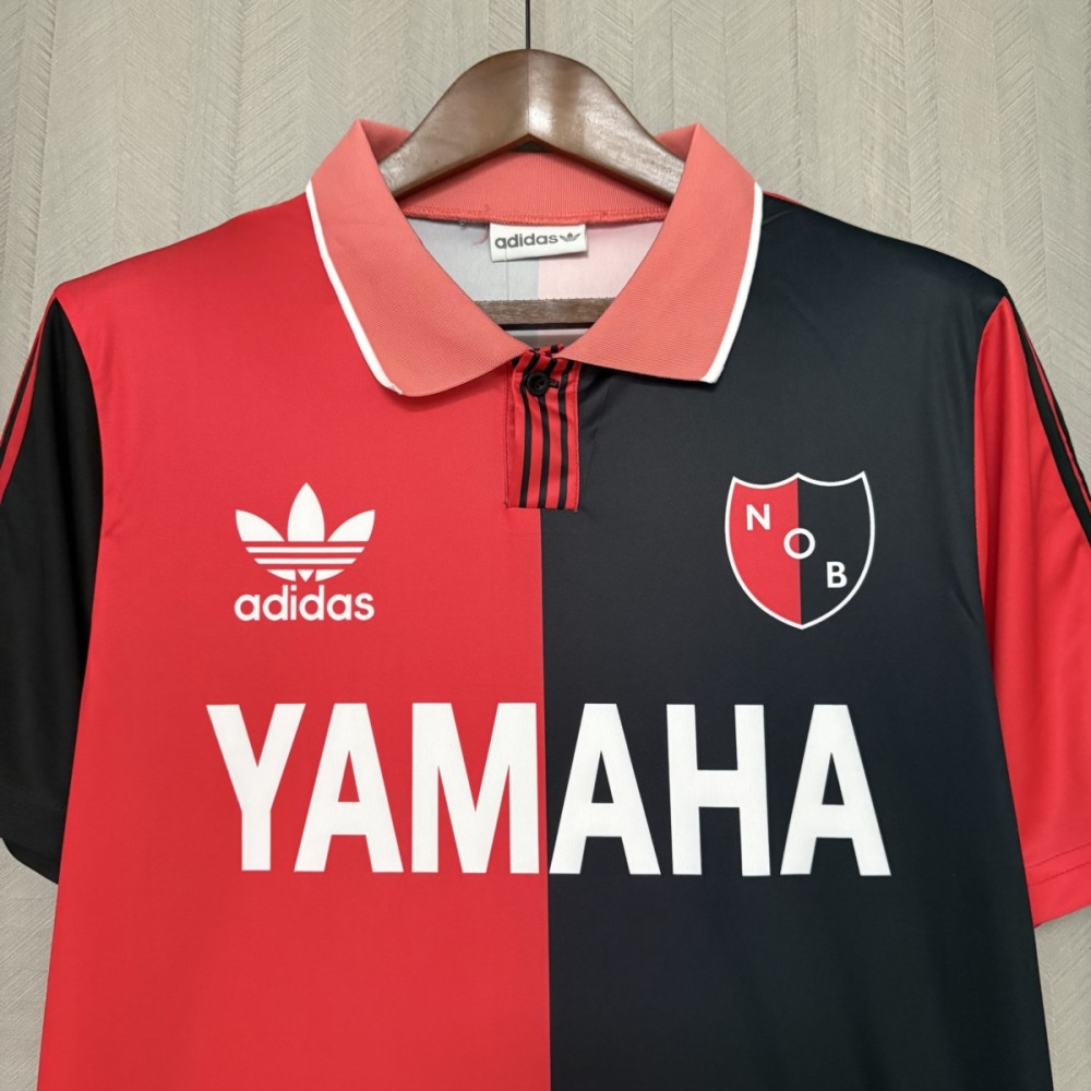 Retro Club Atlético Newell's Old Boys 1994/95 Home Jersey Fan Version