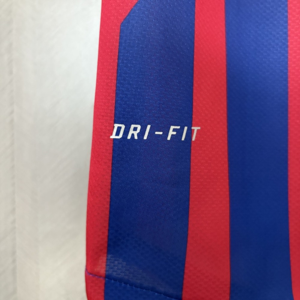 Retro Barcelona 11/12  home jersey Fan Version