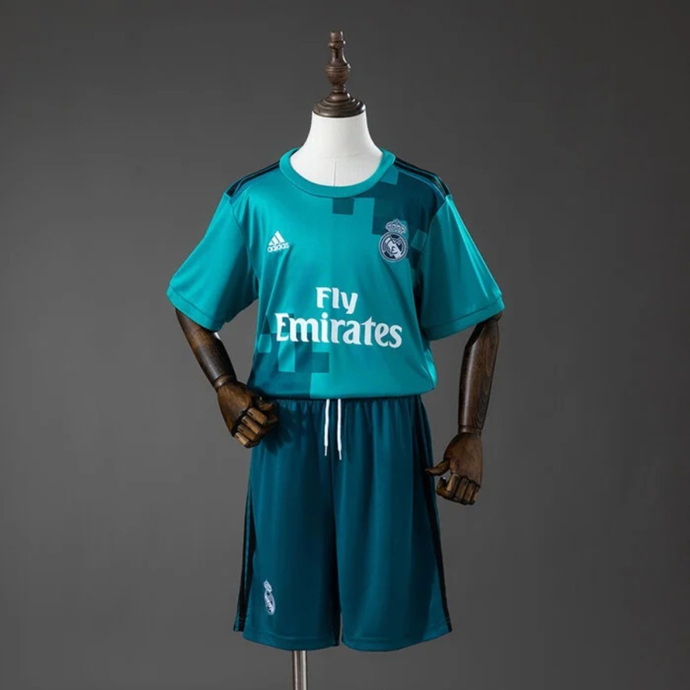 Retro Real Madrid 2017/18 Second Away Kid Kits