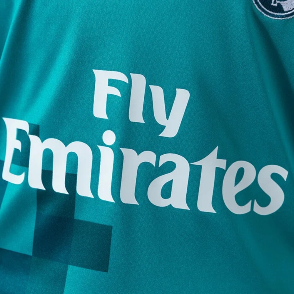 Retro Real Madrid 2017/18 Second Away Kid Kits