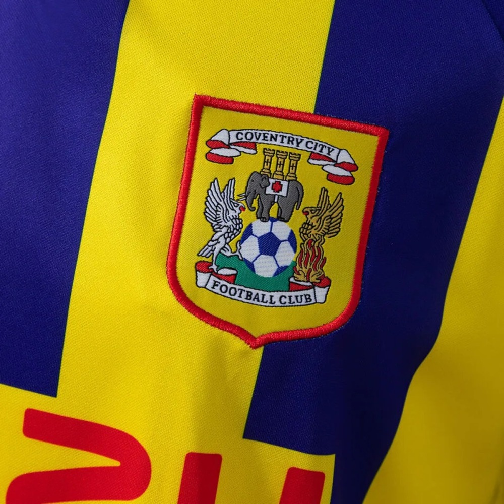 Retro Birmingham City F.C 1998/99 Away Jersey Fan Version