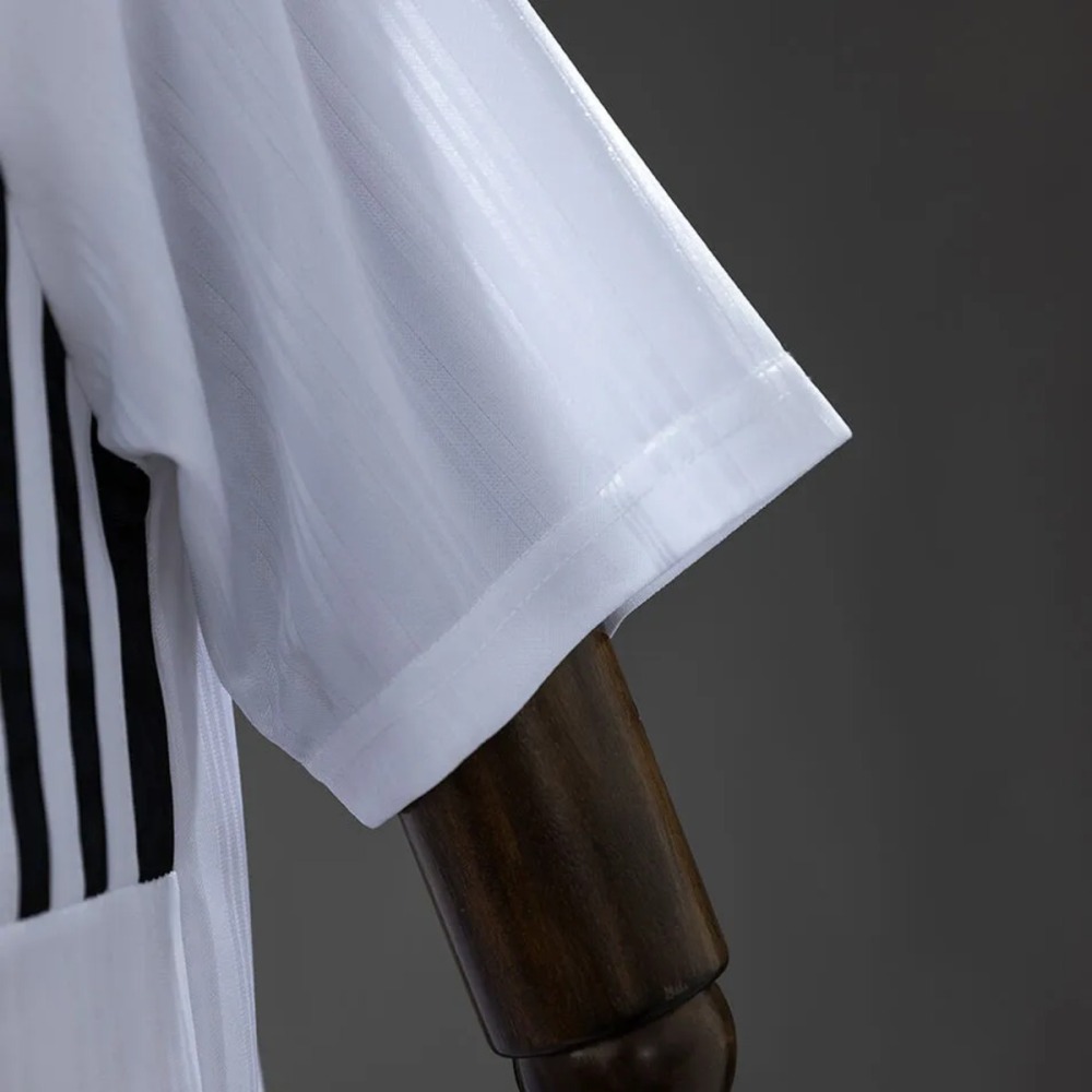 Retro Fulham 1998/99 Home Jersey Fan Version