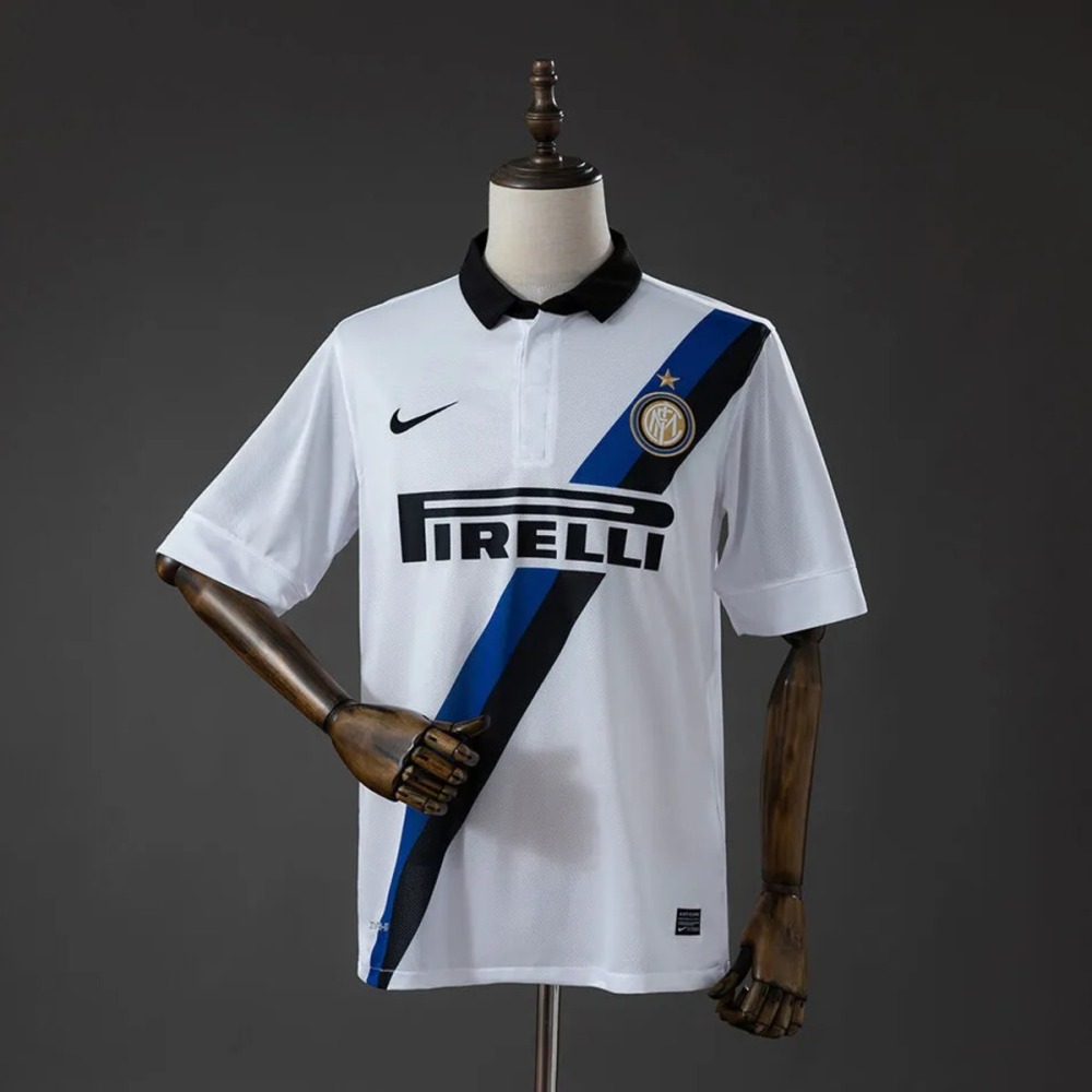 Retro Inter Milan 2011/12 Away Jersey Fan Version