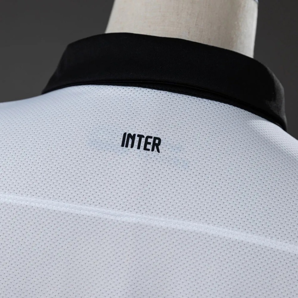 Retro Inter Milan 2011/12 Away Jersey Fan Version