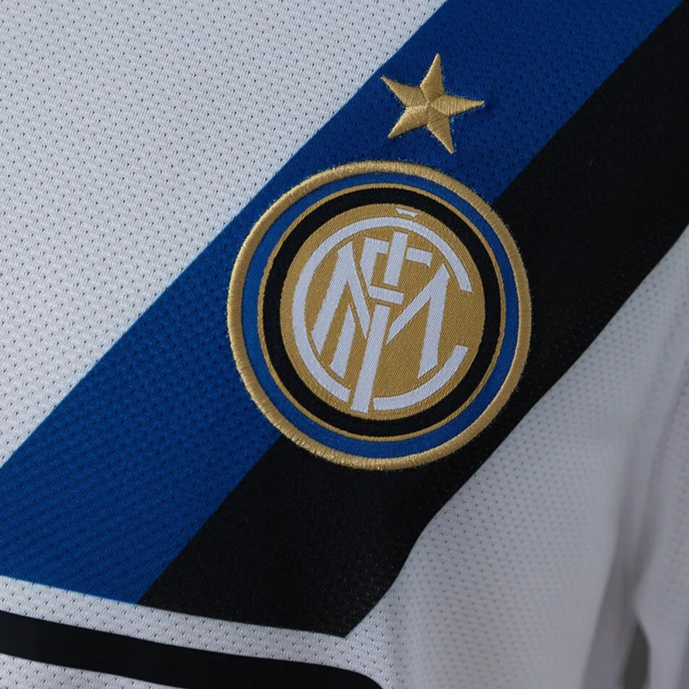 Retro Inter Milan 2011/12 Away Jersey Fan Version