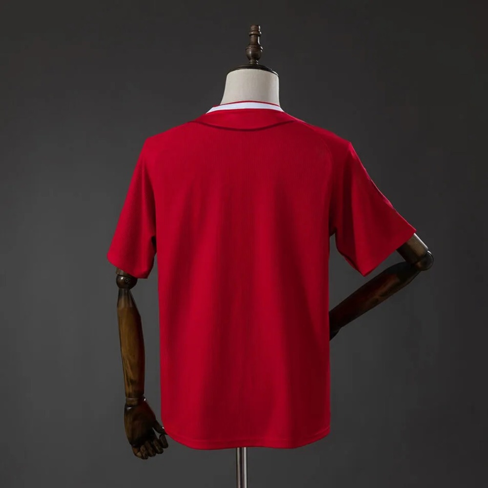 Retro Liverpool 2002/04 Home Jersey Fan Version