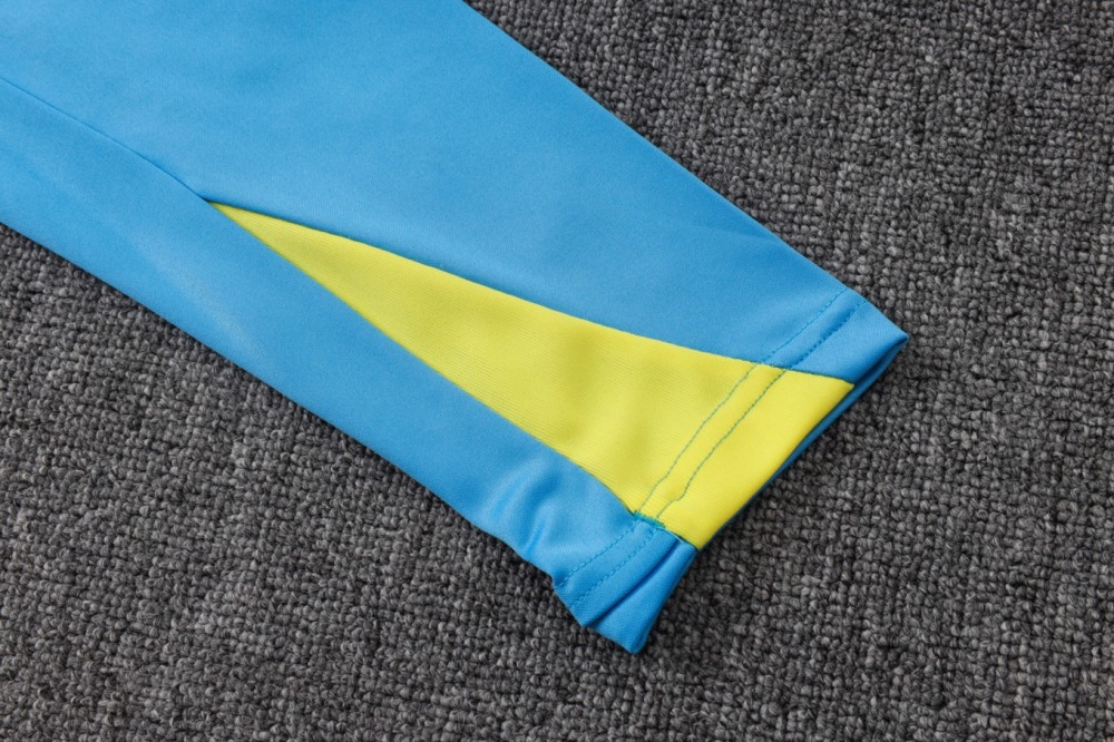 2026 Barcelona Light blue Long-sleeved half-pull training kit