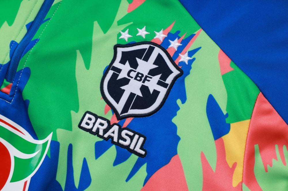 2026 Brazil Camouflage color Long-sleeved half-pull training kit