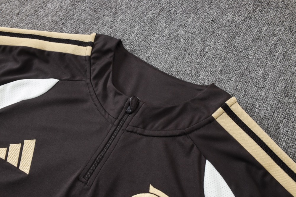 2026 Flamengo Dark brown Long-sleeved half-pull training kit