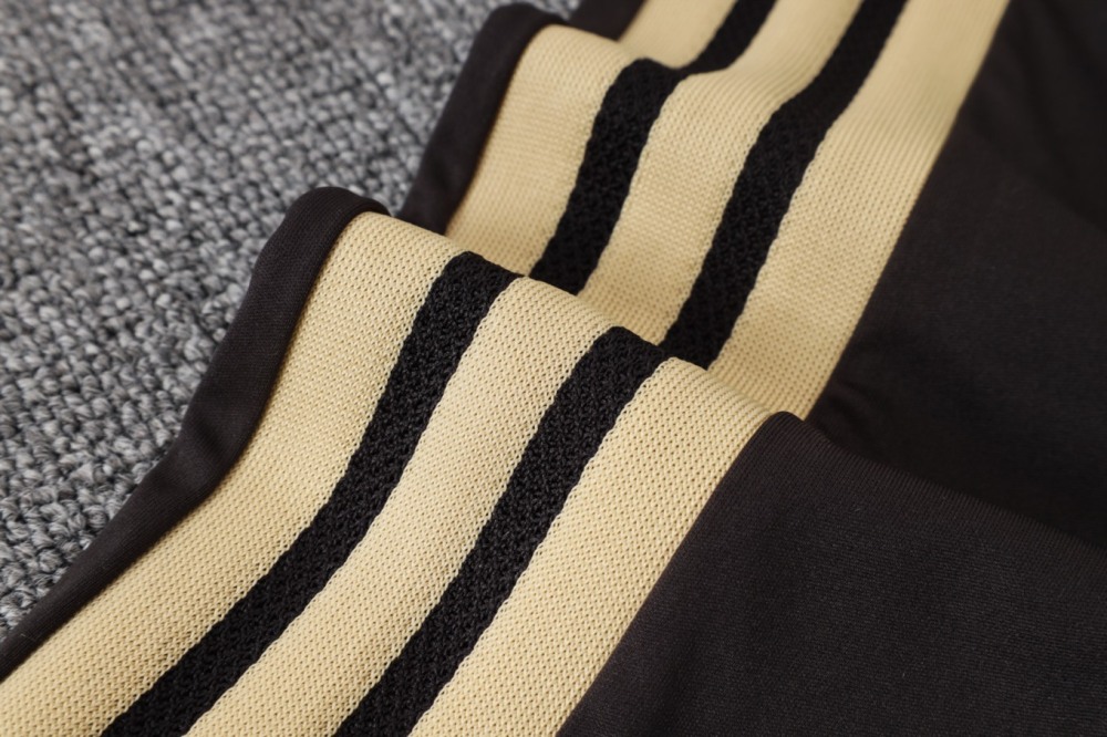 2026 Flamengo Dark brown Long-sleeved half-pull training kit