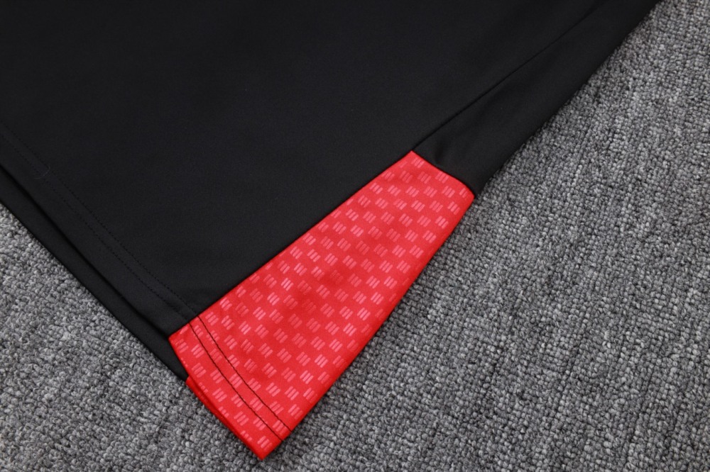 2026 Germany Black Long-sleeved half-pull training kit