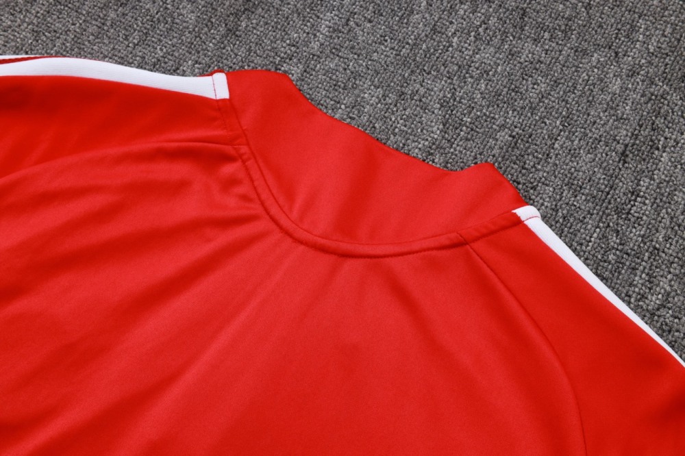 2026 Germany Red Long-sleeved half-pull training kit