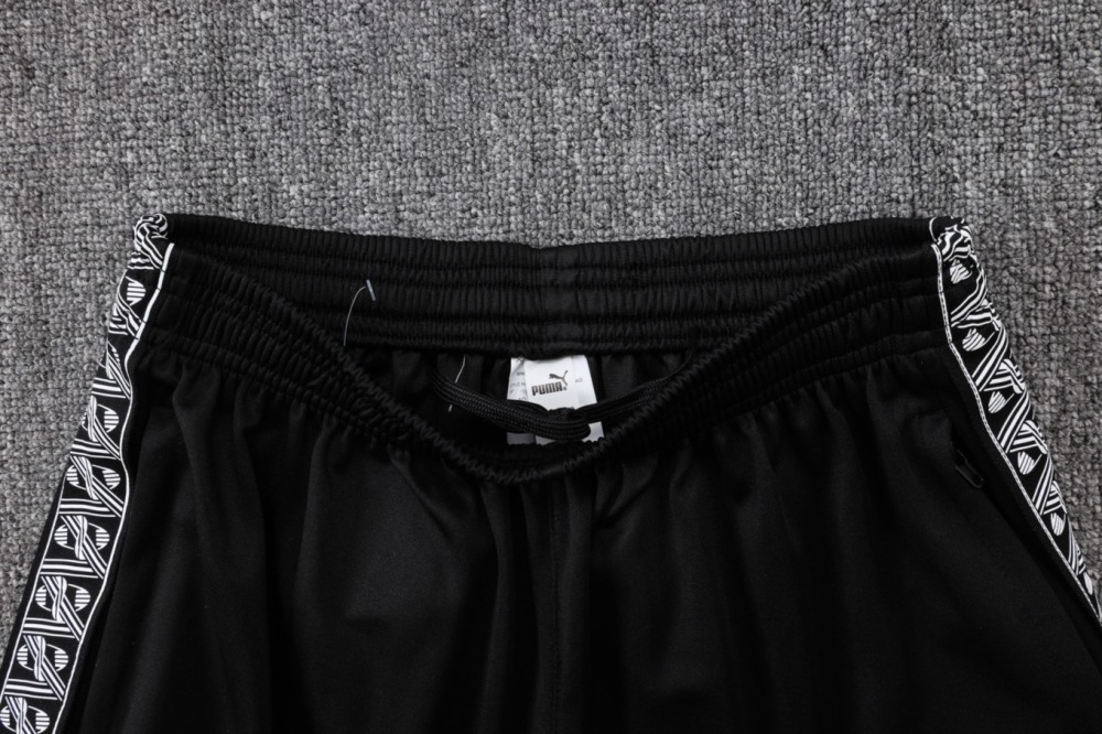 2026 Manchester City Black Long-sleeved half-pull training kit