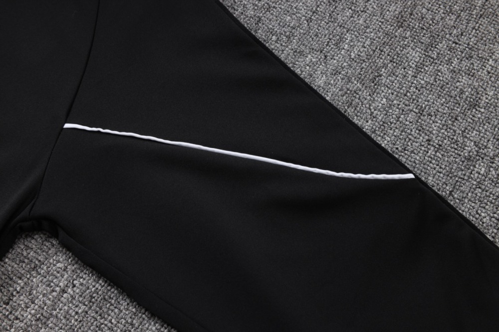 2026 Manchester City Black Long-sleeved half-pull training kit