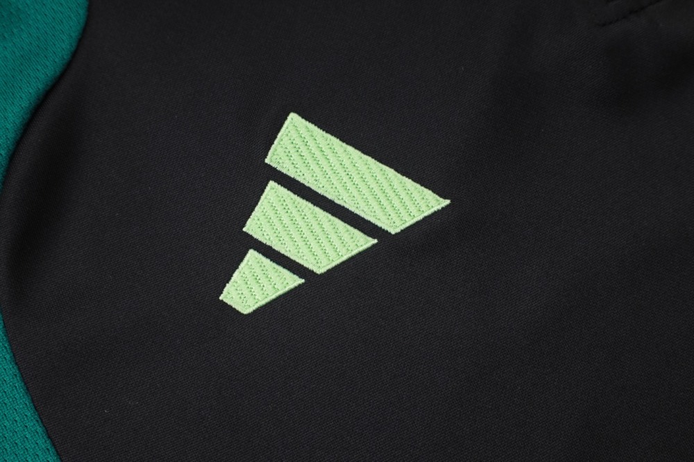 2026 Mexico Black Long-sleeved half-pull training kit