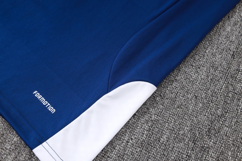 2026 Real Madrid Royal blue Long-sleeved half-pull training kit