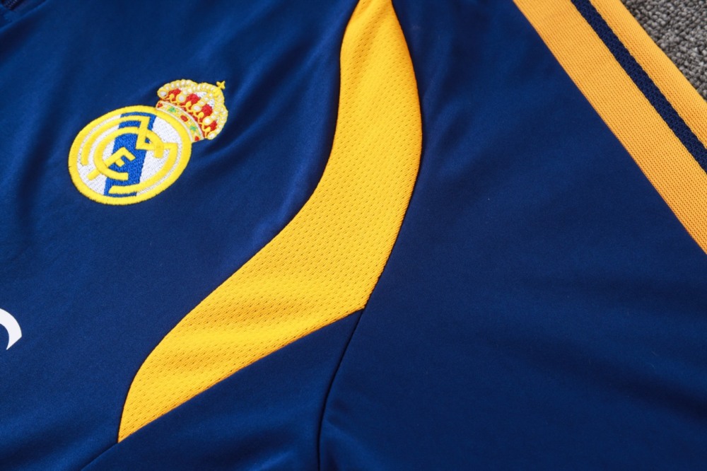 2026 Real Madrid Royal blue Long-sleeved half-pull training kit