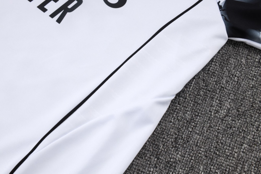 2026 Real Madrid White Long-sleeved half-pull training kit
