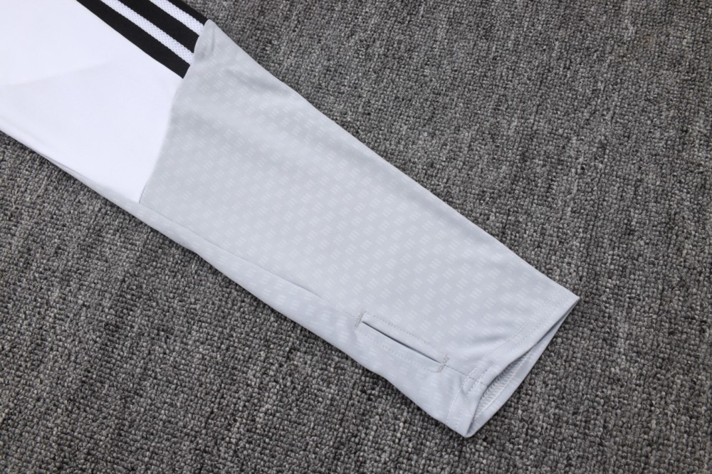 2026 Real Madrid White Long-sleeved half-pull training kit