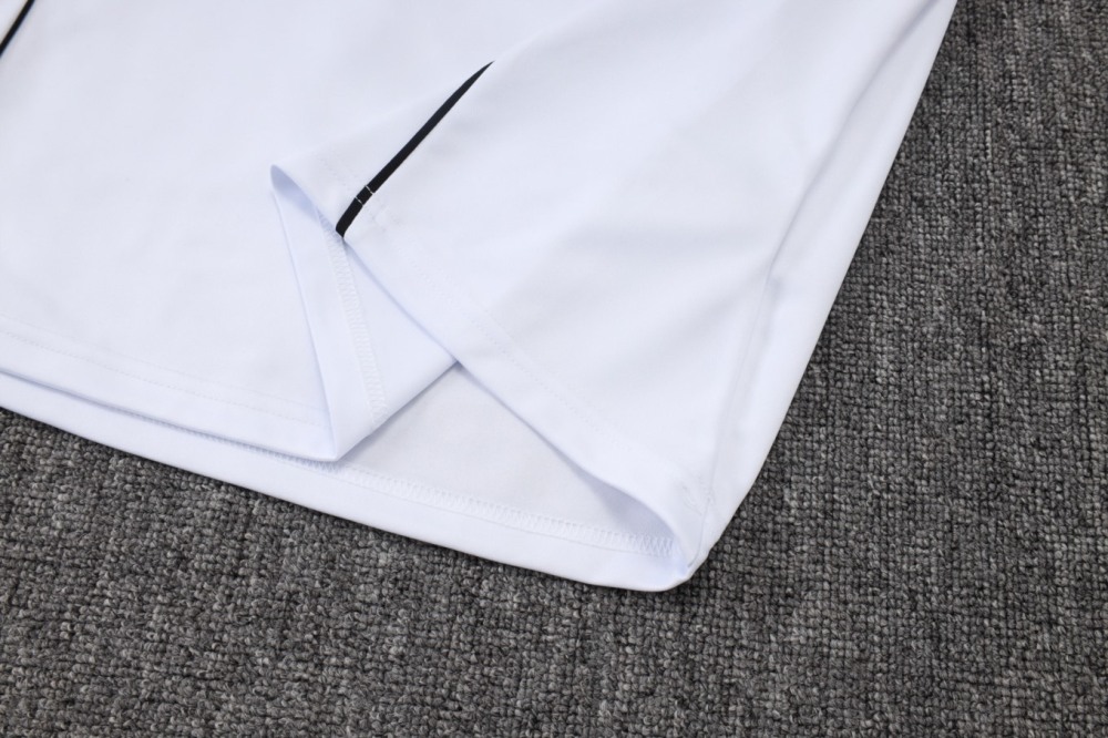 2026 Real Madrid White Long-sleeved half-pull training kit