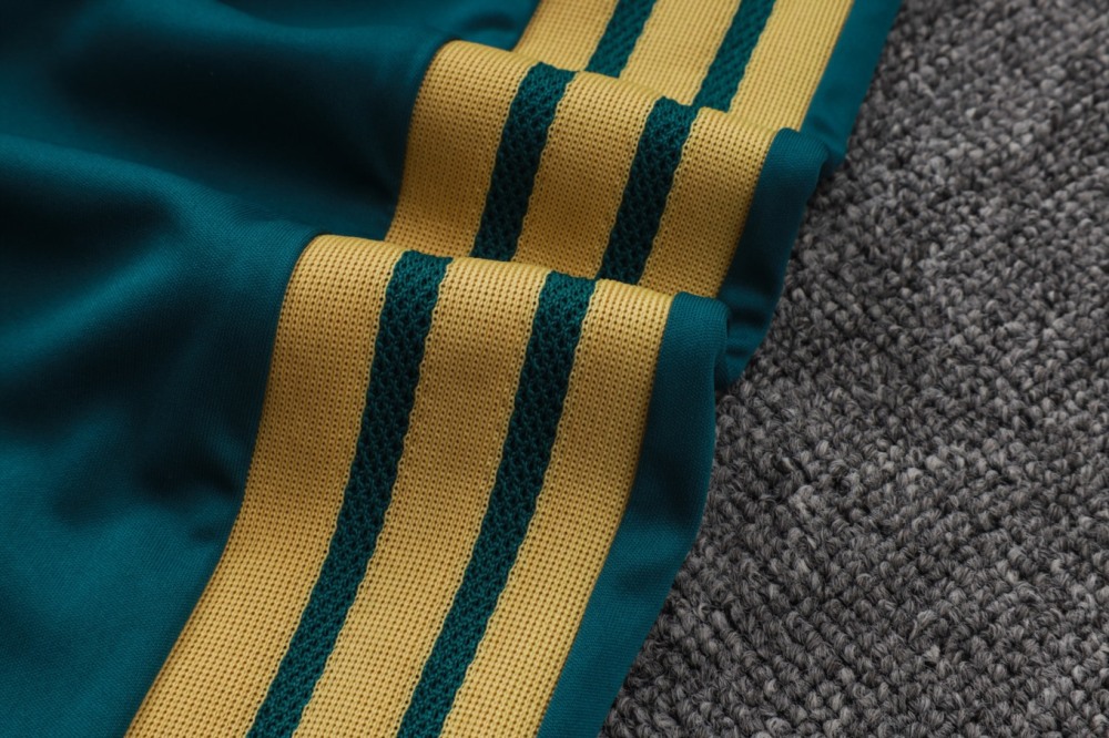 2026 Saudi Arabia Dark green Long-sleeved half-pull training kit