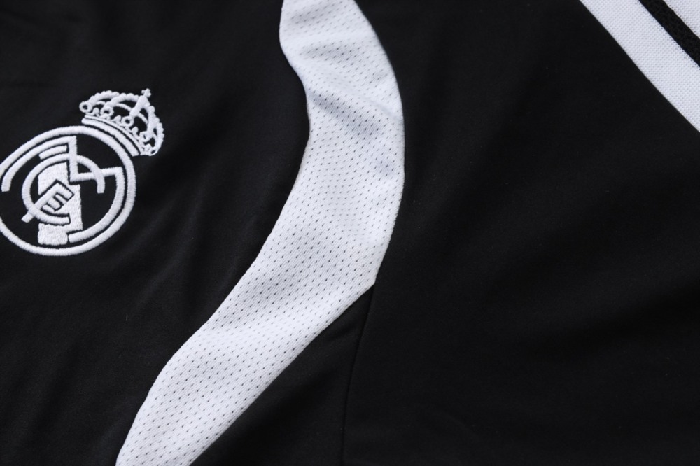 2026 Real Madrid Black Long-sleeved half-pull training kit