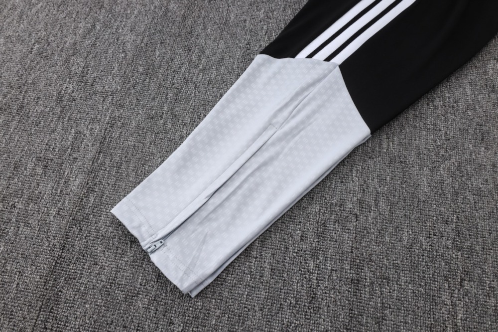 2026 Real Madrid Black Long-sleeved half-pull training kit