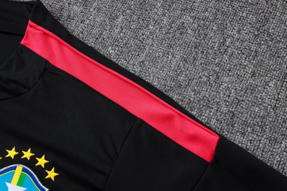 2026 Brazil Black Long-sleeved half-pull training kit