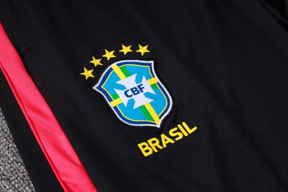 2026 Brazil Black Long-sleeved half-pull training kit