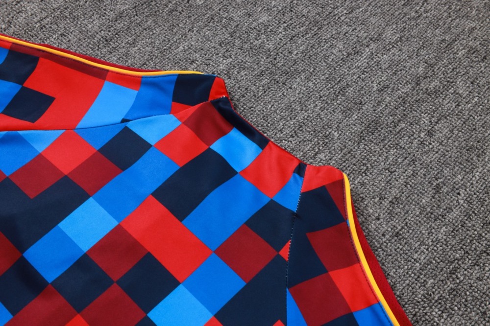 2026 Barcelona Colorful Long-sleeved half-pull training kit