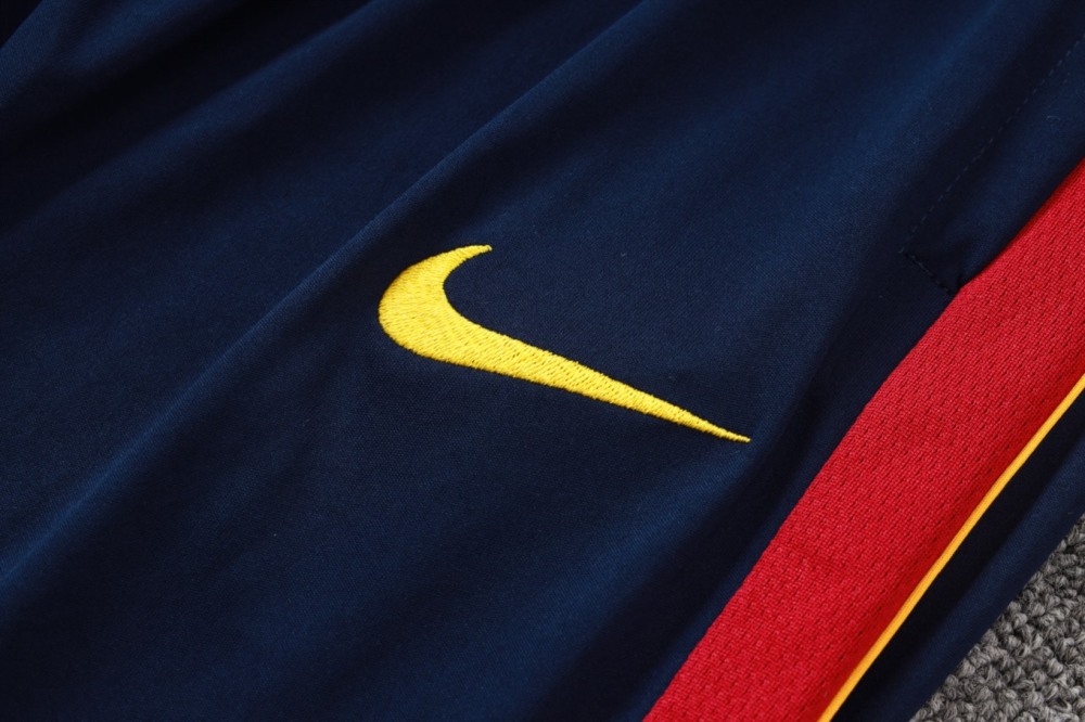 2026 Barcelona Colorful Long-sleeved half-pull training kit