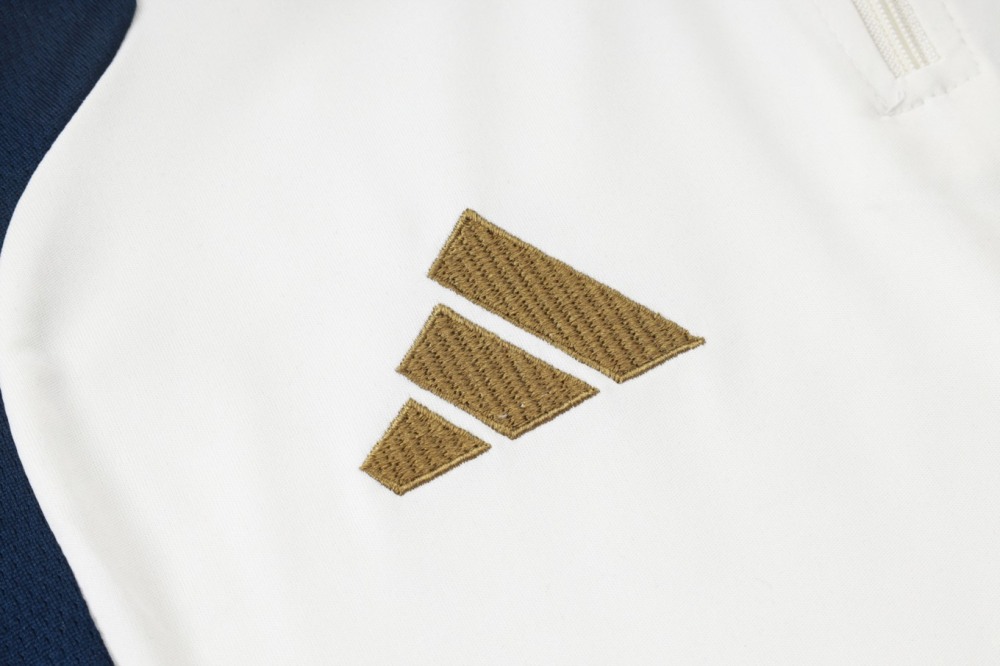 2026 Bayern Munich Beige Long-sleeved half-pull training kit