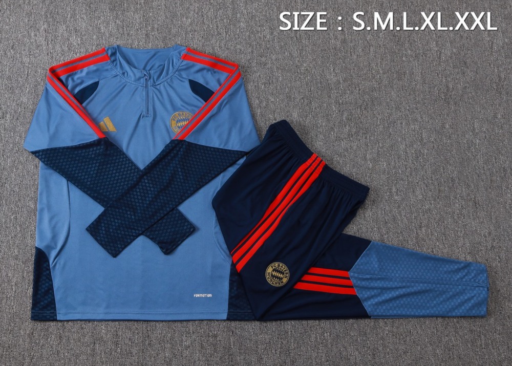 2026 Bayern Munich Medium Blue Long-sleeved half-pull training kit
